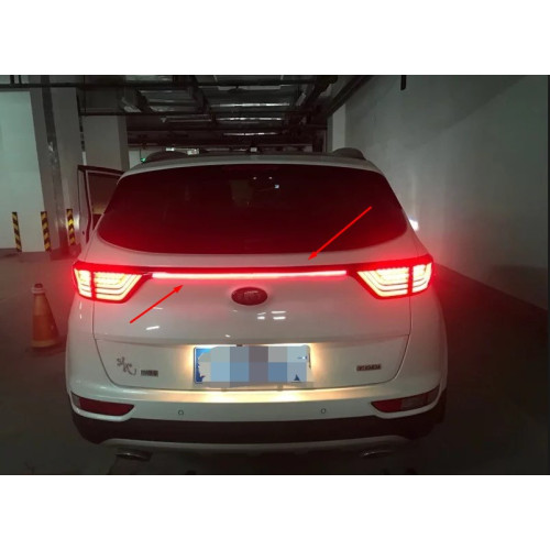 Вставка диодная между фонарями Kia Sportage 2017